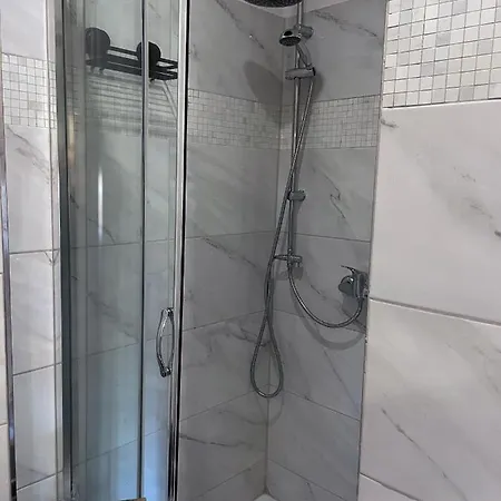 Fredys スタリー・グラード