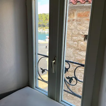 Fredys * Stari Grad (Hvar)